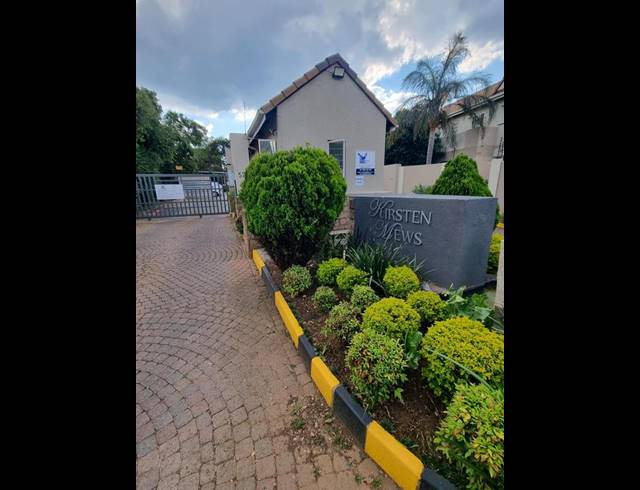 2 BEDROOM APARTMENT FOR SALE IN EDEN GLEN